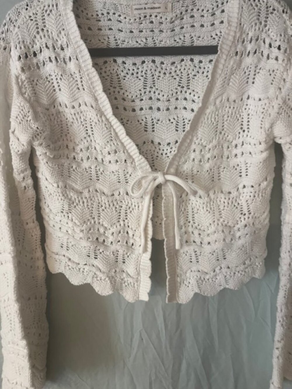 Moon & Madison White Crochet Front Tie Cardigan Sweater Large L - Picture 6 of 8
